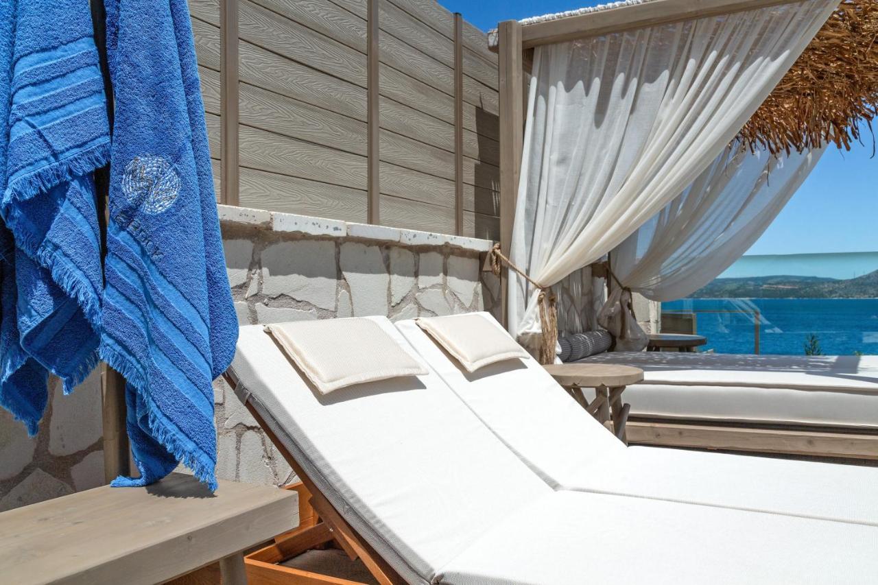 White Rock Villas Nikiana Ngoại thất bức ảnh